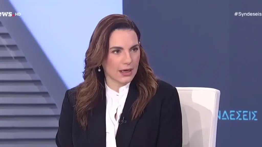 Όλγα Κεφαλογιάννη: «Έχω δεχθεί πολύ άδικη κριτική ως μάνα» – Απέσυρε το αίτημά της για χρήση της διάταξης για τη συνεπιμέλεια (βίντεο)