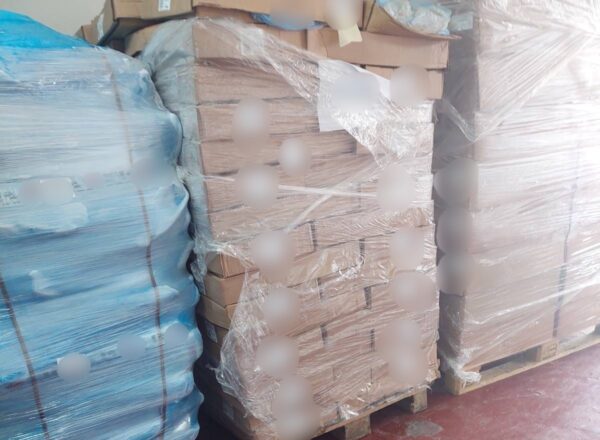 Καπανδρίτι: Κατασχέθηκαν 4,8 τόνοι σάπιου κρέατος λίγο πριν διατεθούν στην αγορά για την Τσικνοπέμπτη – Φωτογραφίες