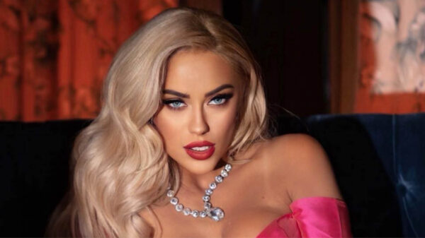 Έρχεται με νέα επιτυχία η Τίνα Μελά (video)