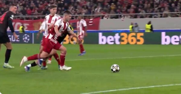 Ολυμπιακός – Λεβερκούζεν 0-2: Τρίλεπτο μπλακ άουτ με θύτη τον Σικ και … πρόκριση μόνο με θαύμα