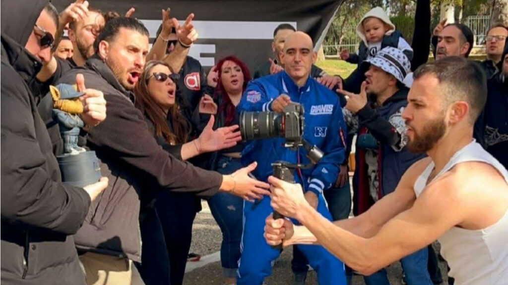 Η μεγάλη επιστροφή του Παρείσακτου με το single «Μπορώ»! Δείτε το video clip