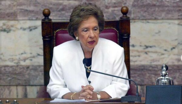 Πέθανε σε ηλικία 92 ετών η Άννα Ψαρούδα – Μπενάκη