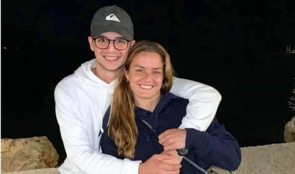 H Μαρία Σάκκαρη αποκάλυψε πού και πότε θα γίνει ο γάμος με τον Κωνσταντίνο Μητσοτάκη (βίντεο)