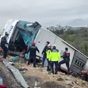 Τροχαίο δυστύχημα Τουρκία: Ανατροπή επιβατικού λεωφορείου στην Αττάλεια με 9 νεκρούς και  25 τραυματίες (βίντεο)