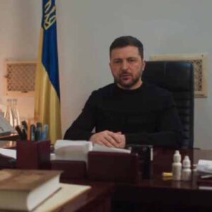 Ο Ζελένσκι δείχνει πρώτη φορά το καταφύγιο του Προεδρικού Μεγάρου -“Εδώ άκουσα πρώτη φορά το ”Βολοντίμιρ, υπάρχει απειλή”