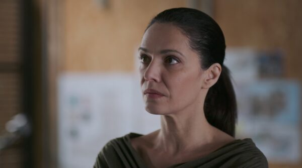 «Μια νύχτα μόνο»:  Ο Οδυσσέας προσπαθεί με κάθε τρόπο, να αποδείξει την αθωότητά του και πρώτα από όλους στην Αρετή – Τρέϊλερ