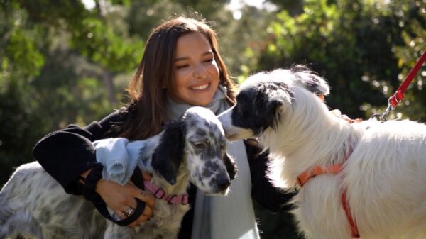 Pet Stories:  Η Εριέττα Κoύρκουλου Λάτση Μας υποδέχεται στο καταφύγιο «Save a Greek Stray» Σάββατο 28 Μαρτίου στις 12.40, στον ΣΚΑΪ