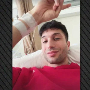 Ο YouTuber Γιάννης Αεράκης ανακοίνωσε ότι έχει καρκίνο: «Ξεκινάω χημειοθεραπείες, σύντομα θα με δείτε καραφλό» – Βίντεο