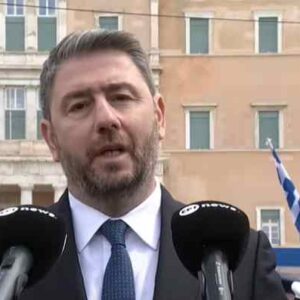 Ανδρουλάκης: Έχουμε χρέος να διατηρήσουμε τις αρχές όσων θυσιάστηκαν για την πατρίδα