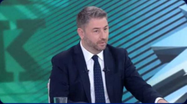 Ανδρουλάκης: «Δεν δέχομαι κανένας να πυροβολεί τη συλλογική μας προσπάθεια – Όσα είπε για τη διαγραφή Κωνσταντινόπουλου (βίντεο)