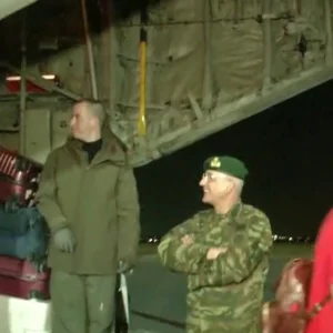 Επέστρεψαν οι 91 Έλληνες που είχαν εγκλωβιστεί στο Άμπου Ντάμπι (βίντεο)