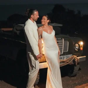 Ευρυδίκη Βαλαβάνη:  Οι ευχές και τρυφερή φωτογραφία με τον Γρηγόρη Μόργκαν και τον 8 μηνών γιο τους