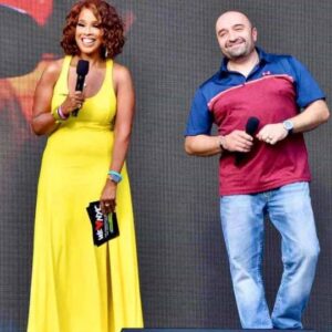 Johnny G: Ο Έλληνας που «κατέκτησε» την Times Square με την καντίνα του!