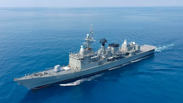 Υποβρύχιο χτύπησε ιρανική φρεγάτα ανοικτά της Σρι Λάνκα – 101 αγνοούμενοι και 78 τραυματίες