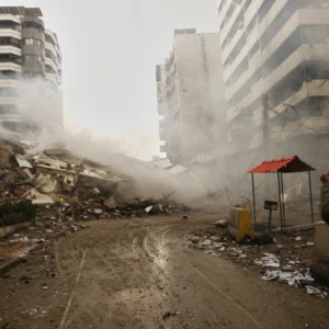 Αραγτσί: Άριστη η υγεία του Μοτζταμπά Χαμενεΐ – Κλειστά μόνο για τις ΗΠΑ και τους συμμάχους τους τα Στενά του Ορμούζ