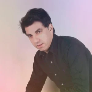 Καρδίτσα: Συνελήφθησαν ένας 17χρονος και ένας 18χρονος για τη δολοφονία του τραγουδιστή – Δοσοληψία για ναρκωτικά το κίνητρο