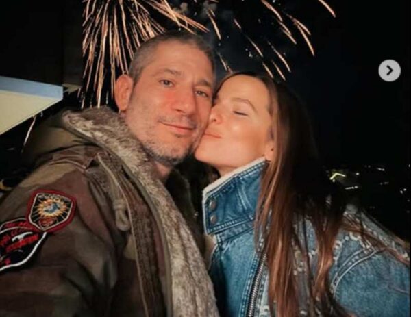 Εριέττα Κούρκουλου: Έτρεξε στον ημιμαραθώνιο μαζί με τον σύζυγο και τους γιούς τους – Φωτογραφίες