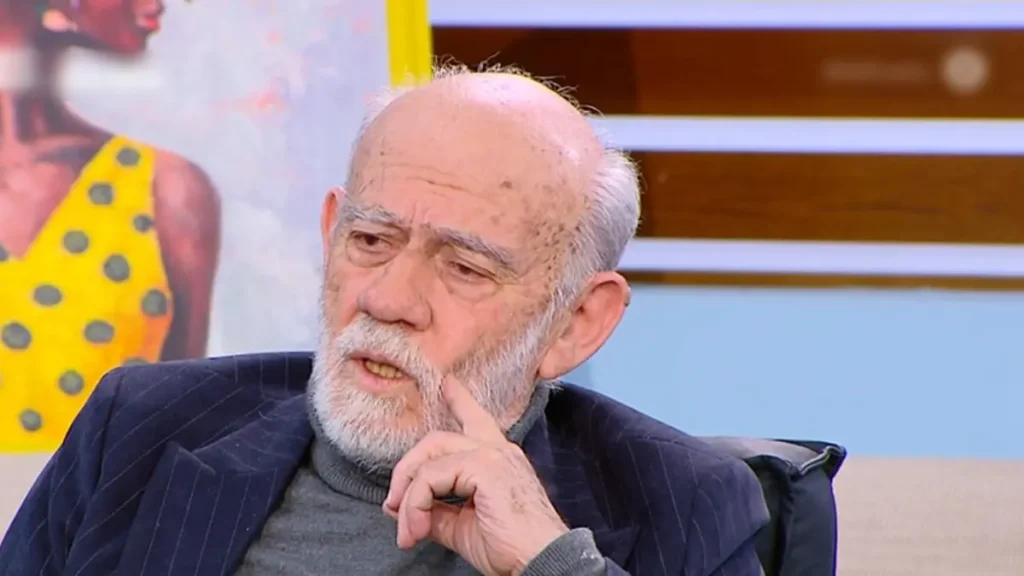 Λιάνης: «Ήμουν άπιστος και πανάθλιος πατέρας» – Τι είπε για την κατά 20 χρόνια νεότερη σύντροφό του (βίντεο)