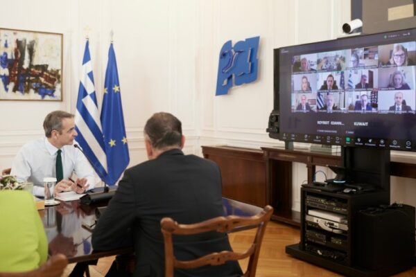 Tηλεδιάσκεψη του Πρωθυπουργού με τους επικεφαλής πρεσβειών και προξενείων της Ελλάδας στην Κύπρο, το Ιράν και τη Μέση Ανατολή