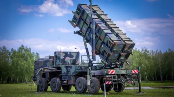 Στην Κάρπαθο μεταφέρεται συστοιχία Patriot – Ενισχύεται και η Σούδα -Πλέουν προς την Κύπρο οι δύο ελληνικές φρεγάτες – Βίντεο από τον απόπλου του «Κίμωνα»