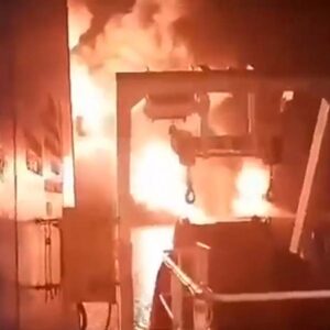 «Πού μας έχετε φέρει;»: Κραυγές απόγνωσης από Έλληνες ναυτικούς ενώ πέφτουν πύραυλοι δίπλα τους