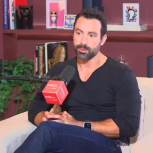 Σάκης Τανιμανίδης: «Έκανα το τηλεπαιχνίδι στον ΣΚΑΪ μόνο για τα λεφτά – Ήταν η μεγαλύτερη αποτυχία» (βίντεο)