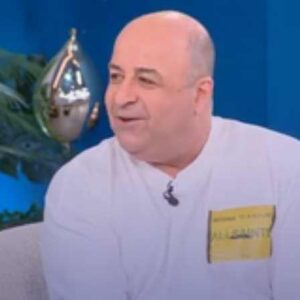 Σεφερλής: «Μου είπε “έσωσες το παιδί μου από την ανορεξία”, είναι γιος γνωστού τραγουδιστή» (βίντεο)