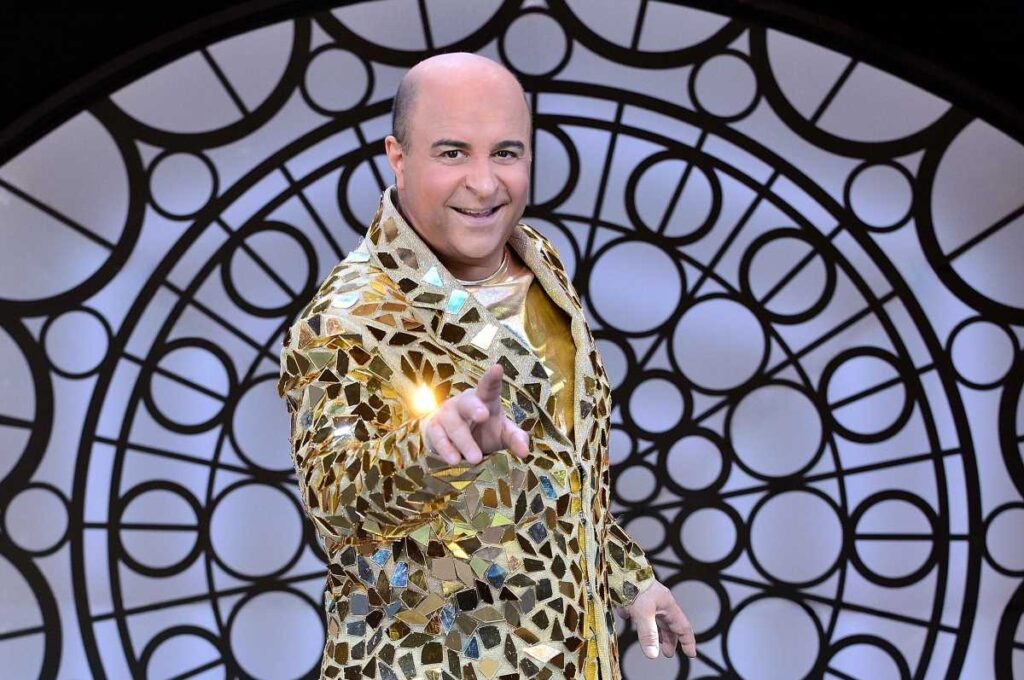 «MarkosbyNight»: Στην κορυφή της τηλεθέασης  η παράσταση «20 Χρόνια Δελφινάριο», το Σάββατο  21 Μαρτίου