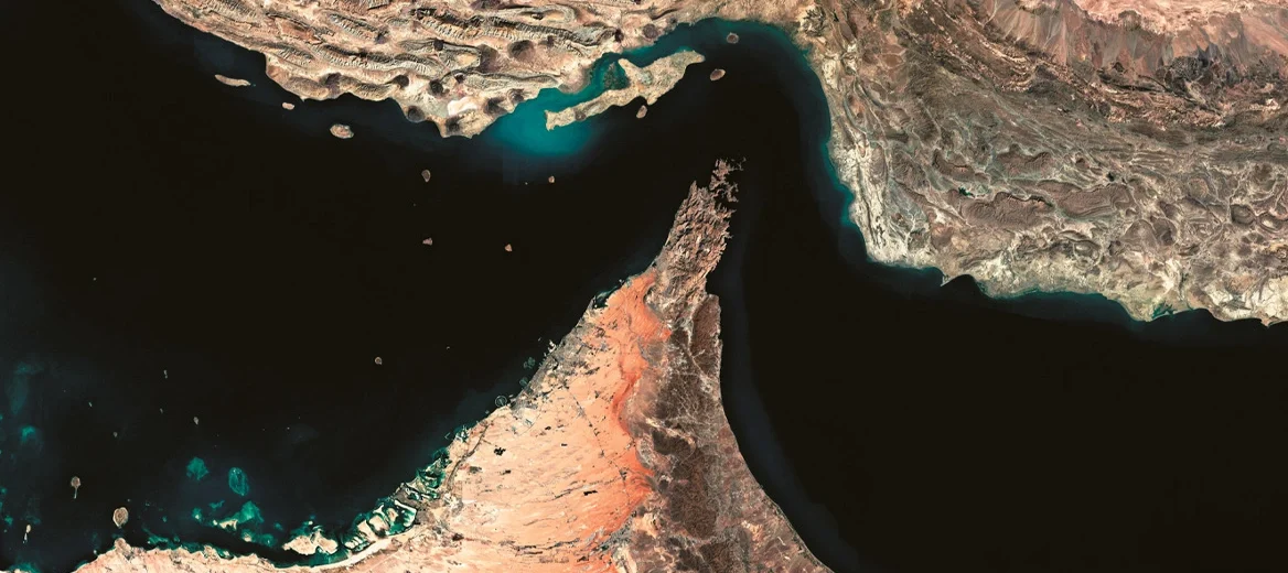 Φρουροί της Επανάστασης: Τα Στενά του Ορμούζ παραμένουν κλειστά για όλους τους συμμάχους ΗΠΑ – Ισραήλ – «Παράνομος ο πόλεμος» , είπε ο Αραγτσί στον ΟΗΕ