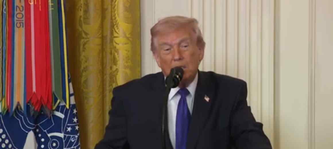 Ο Ντόναλντ Τραμπ προειδοποιεί το Ιράν για μεγαλύτερες επιθέσεις  με διάρκεια πάνω από 5 εβδομάδες καθώς ο πόλεμος κλιμακώνεται στη Μέση Ανατολή – Δεν αποκλείει και χερσαία επέμβαση