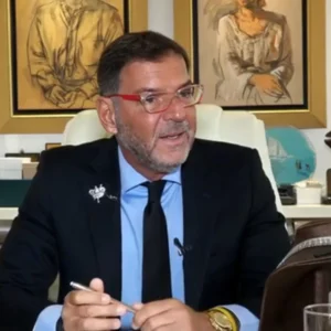 H ανακοίνωση του Star για τον γκαλερίστα Γιώργο Τσαγκαράκη