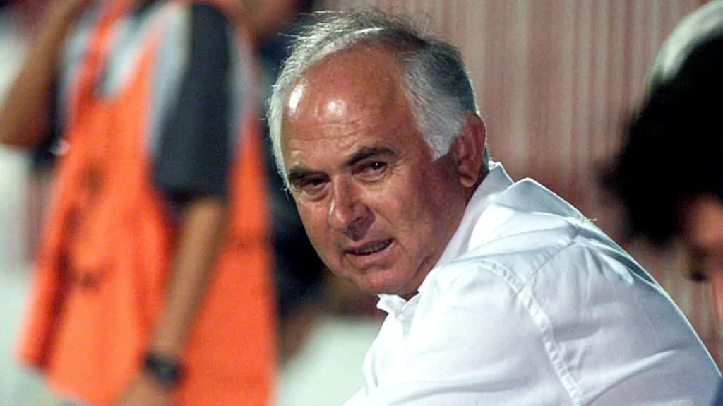 Θλίψη στο ελληνικό ποδόσφαιρο: Πέθανε σε ηλικία 88 ετών ο Βασίλης Δανιήλ – Η ιστορική ατάκα «Είμαι 100 χρόνια μπροστά», οι ευρωπαϊκές επιτυχίες, τα ρεκόρ