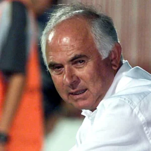 Θλίψη στο ελληνικό ποδόσφαιρο: Πέθανε σε ηλικία 88 ετών ο Βασίλης Δανιήλ – Η ιστορική ατάκα «Είμαι 100 χρόνια μπροστά», οι ευρωπαϊκές επιτυχίες, τα ρεκόρ