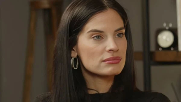 Χριστίνα Μπόμπα για τη δημοσιότητα: Έπρεπε να αντιμετωπίσω το «είναι η γυναίκα του Σάκη» και να βρω ποια είμαι επαγγελματικά (βίντεο)