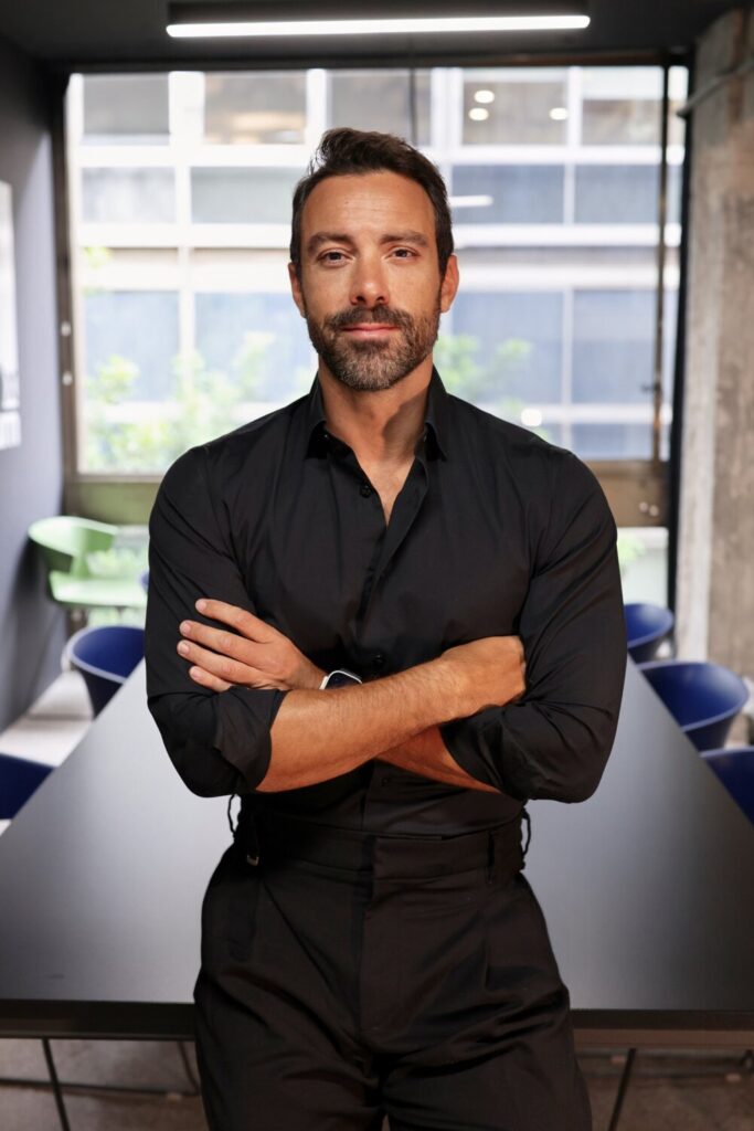 «DRAGONS’ DEN» στον ΣΚΑΪ: Oι αιτήσεις συμμετοχής μόλις άνοιξαν – Το κυνήγι της επένδυσης ξεκινά!