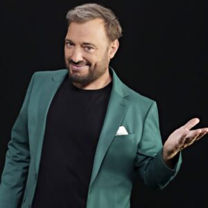 «THE WALL», με τον Χρήστο Φερεντίνο: Από τη διάσωση στη θάλασσα, μπροστά από τον «τοίχο» – Τετάρτη 18 Μαρτίου, στις 21:40, στον ΣΚΑΪ