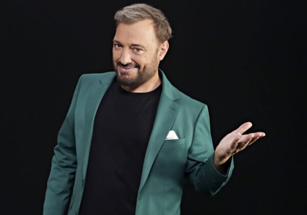 «THE WALL», με τον Χρήστο Φερεντίνο: Από τη διάσωση στη θάλασσα, μπροστά από τον «τοίχο» – Τετάρτη 18 Μαρτίου, στις 21:40, στον ΣΚΑΪ