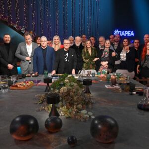 ΕΡΤ1: #Παρέα με τον Γιώργο Κουβαρά – Αφιέρωμα στον Μίκη Θεοδωράκη (Β΄ Μέρος) – Σάββατο του Λαζάρου 04.04.2026 – Δείτε επτά υπέροχα βίντεο