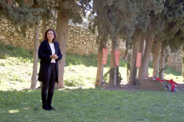 ΕΡΤnews: «365 στιγμές» με τη Σοφία Παπαϊωάννου – «Οι φωτογραφίες της Καισαριανής» – Πέμπτη 30 Απριλίου 2026, στις 23:00