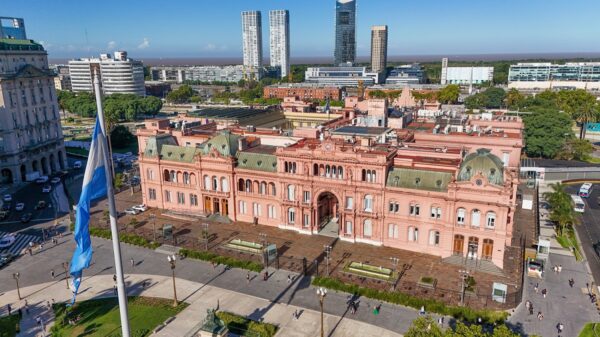 Happy Traveller στο Μπουένος Άιρες – Το Α’ Μέρος, το Σάββατο 2 Μαΐου στις 16.40, στον ΣΚΑΪ