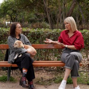 Pet Stories *Full of Love  Με τη Νίκη Ζαρκάδα και τον… Τζόρνταν – Καλεσμένη η ηθοποιός Λυδία Φωτοπούλου και ο Χουζούρης