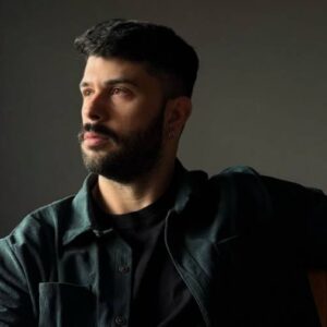 «Αν δεν αγαπάς» ήδη τον Κωνσταντίνο Θανόπουλο… θα τον αγαπήσεις με το καινούριο του τραγούδι!