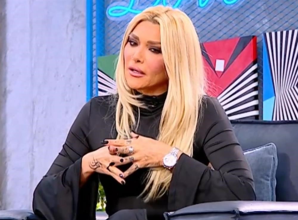 Αγγελική Ηλιάδη: Μια φορά που τόλμησα να ζητήσω τα χρήματά μου, ήμουν 5,5 μηνών έγκυος και βρέθηκα στο πάτωμα από μπουνιές και κλωτσιές (βίντεο)