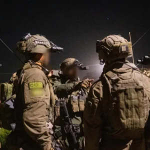 «Ο Λίβανος θα συμμετάσχει σε συνομιλίες με το Ισραήλ μόνο με κατάπαυση του πυρός – «Καμία εκεχειρία με τη Χεζμπολάχ» επιμένει ο IDF- Αγωνία για τις συνομιλίες  ΗΠΑ – Ιράν στο Πακιστάν