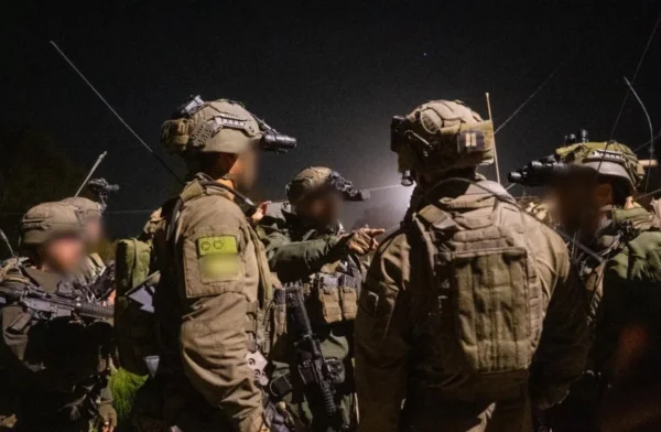 «Ο Λίβανος θα συμμετάσχει σε συνομιλίες με το Ισραήλ μόνο με κατάπαυση του πυρός – «Καμία εκεχειρία με τη Χεζμπολάχ» επιμένει ο IDF- Αγωνία για τις συνομιλίες  ΗΠΑ – Ιράν στο Πακιστάν