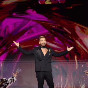 Το J2US…παρτάρει και αυτό το Σάββατο στο 9ο του live, με τη διασκέδαση  στα ύψη ! Η Εύη Δρούτσα σε ρόλο guest κριτή!