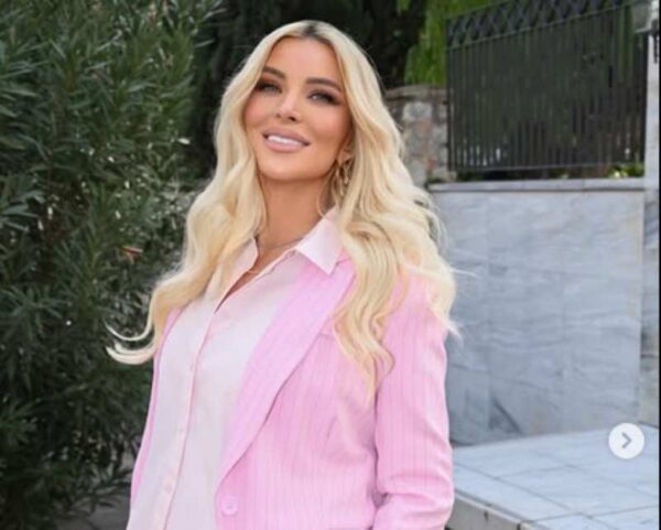 Κατερίνα Καινούργιου: Το βίντεο από το μαιευτήριο, μία μέρα μετά την γέννηση της κόρης της