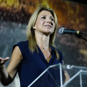 «Ξεκινάμε για την ελπίδα» – Η Μαρία Καρυστιανού ανακοίνωσε το κόμμα της – Τις επόμενες μέρες το όνομα και η ιδρυτική διακήρυξη