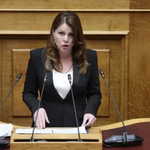 ΟΠΕΚΕΠΕ: Πόρισμα “φωτιά” για την Κατερίνα Παπακώστα – “Θα εκτεθούμε, πρέπει να το φτιάξουμε οπωσδήποτε”