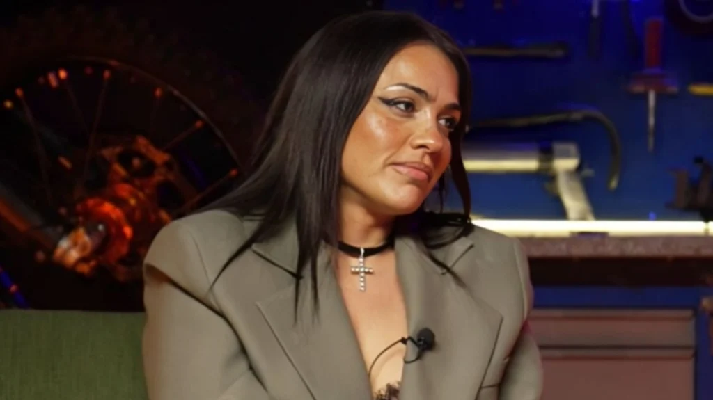 Κόνι Μεταξά: Δεν κάνω σεξ, μου αρέσει να είμαι μόνη μου (βίντεο)